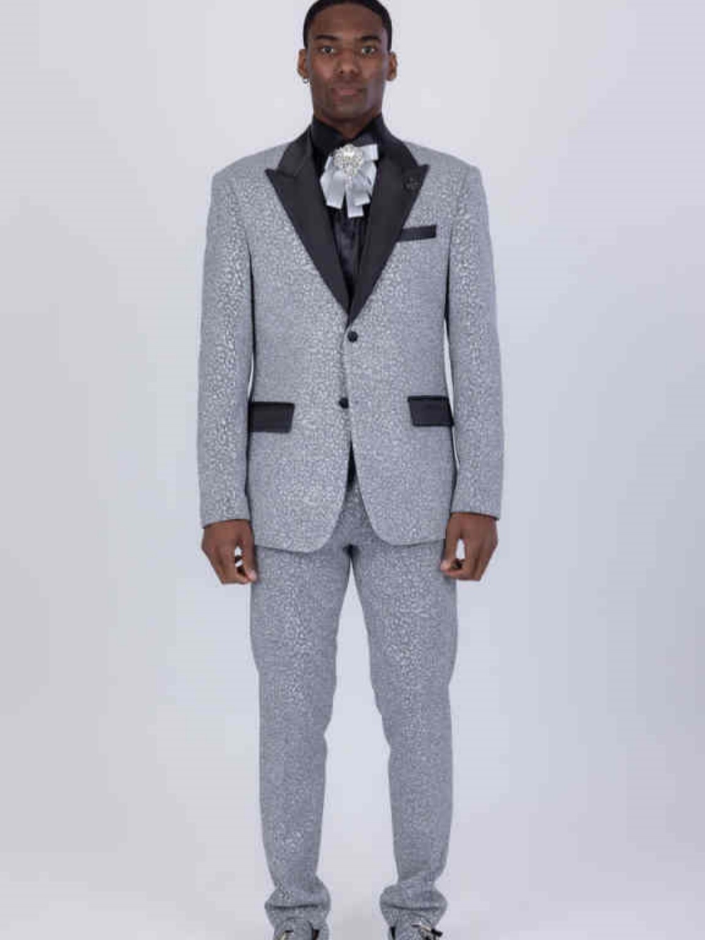 Bright Wedding Tuxedos Single Breasted Men Suits Peaked Lapel 2 Piece Set Jacket Pants Business Blazers Customized