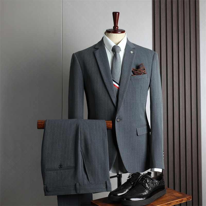 H226Elegant Men's Tuxedo Dress Code Versatile Slim Wedding Suit with Modern Korean Flair