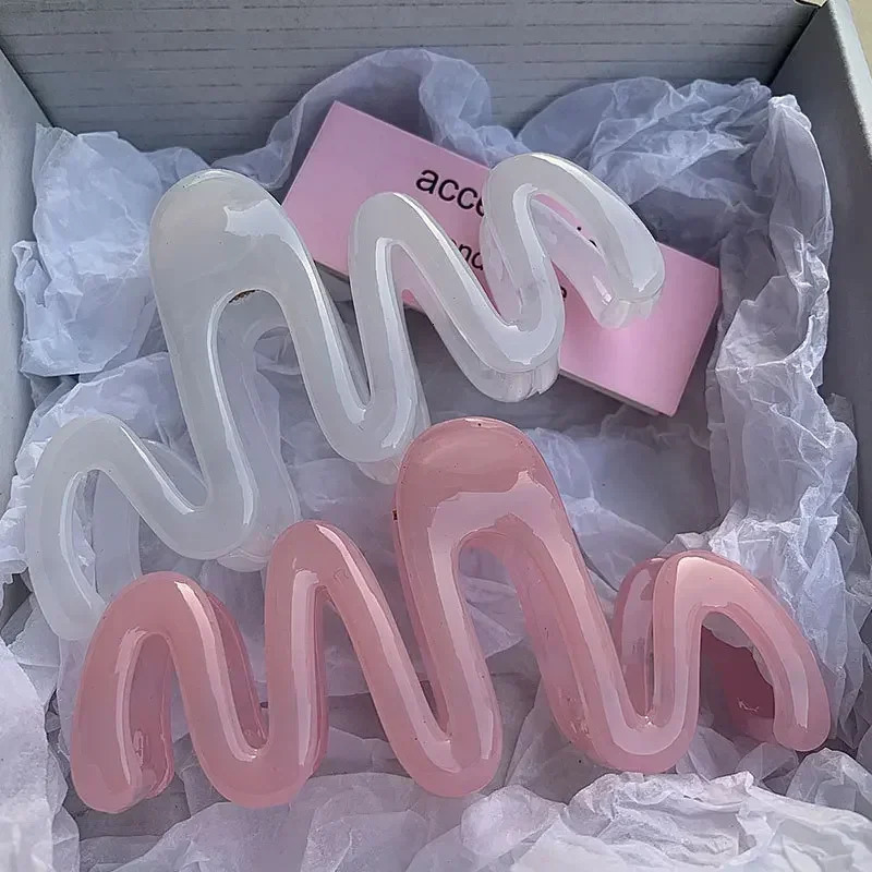 2023 Colorful Jelly Wave Hair Claw Hairpin Women Girls Fashion n Korean Sweet Simple Irregular Clip Headwear Wholesale 250218
