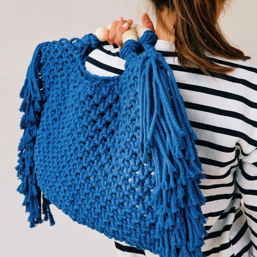 Tote Bags Large Capacity Designer Handbag For Women 2023 New Knitting Tassel Beading Decorate Purse Ladies Beach Bag
