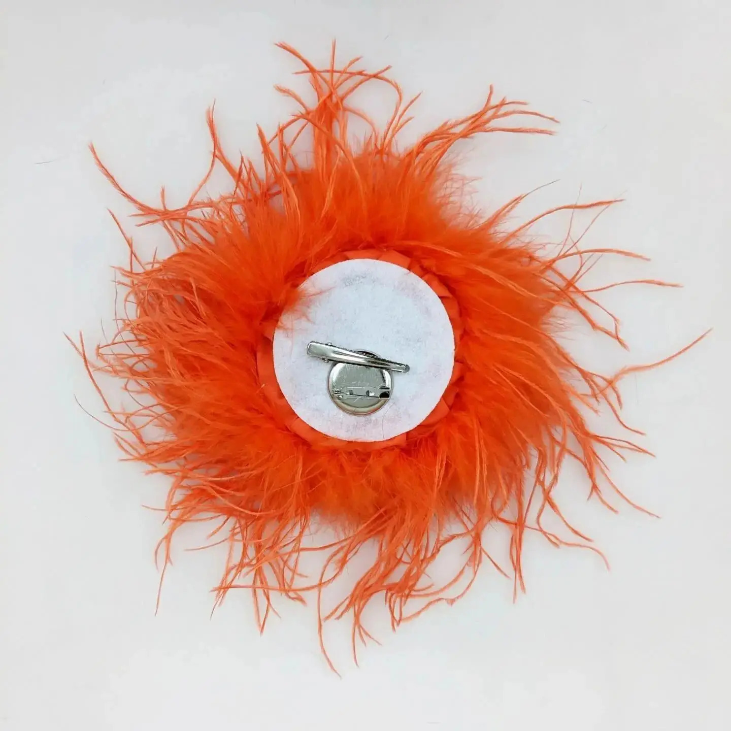 Real Ostrich Feather Brooch for Women Lapel Pins Hair Hat Accessories Vintage Floral Feathers Jewelry Gift 231012 250225