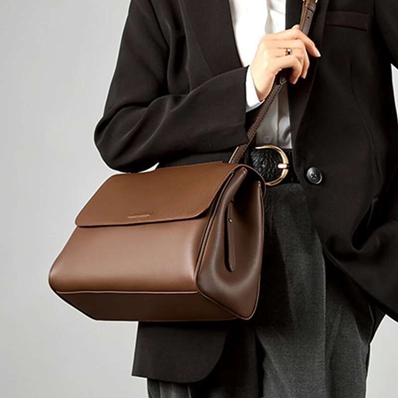 Toptrends Vintage Cow Genuine Leather Tote Shoulder Bags For Women 2025 Designer Messenger Satchel Office Ladies Handbags