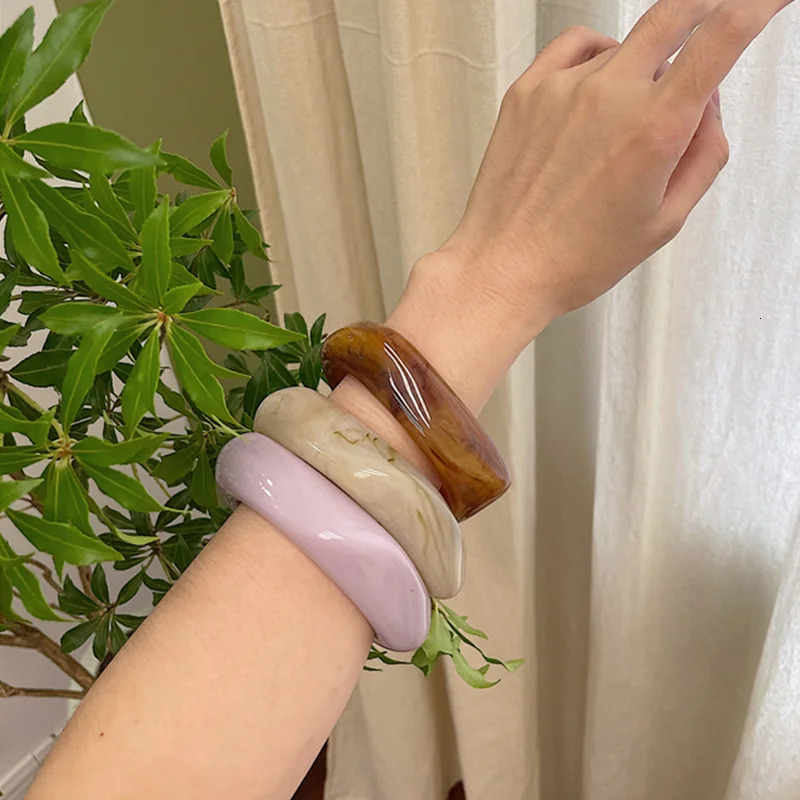 Korean Retro Color Wave Wide Version Square Acrylic Resin Bangle Bracelet for Women Girls Party Travel Jewelry HANGZHI 250225
