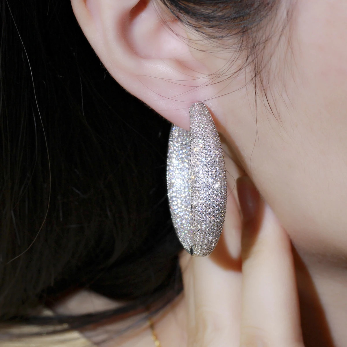 ThreeGraces Fashion Shiny Micro Pave CZ Crystal Silver Color Big Round Hoop Earrings for Women Chic Wedding Party Jewelry ER533 250226