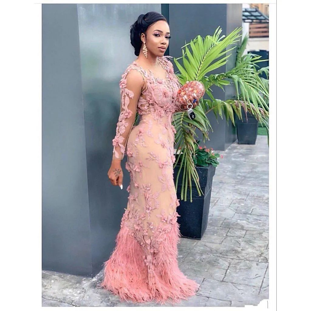 2025 Pink Arabic Lace Beaded Prom Dresses Mermaid Long Sleeves Evening Dresses Feather Formal Party Second Reception Gowns 0226