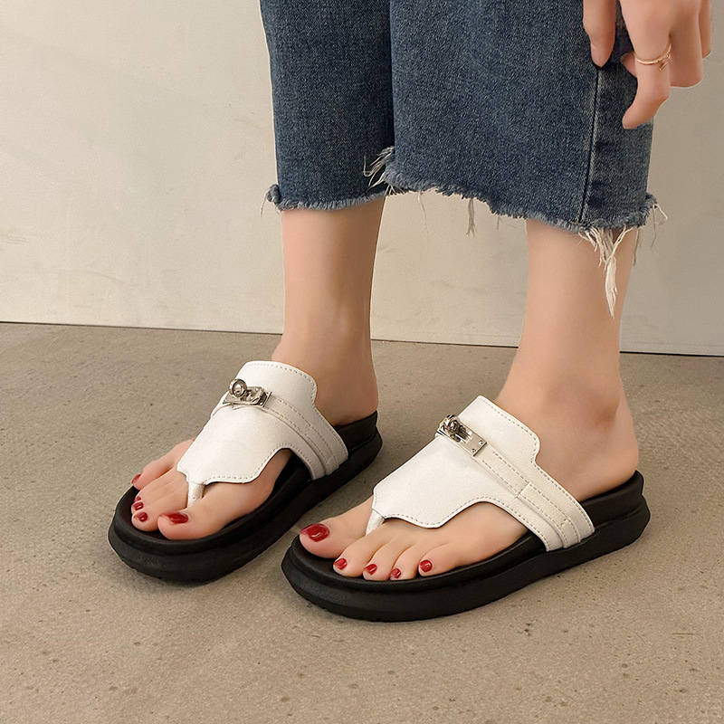 free shipping 2025 new Slippers designer sandals for womens Platform fashion ladies sliders shoes casual Flip-flop Slipper woman outdoor