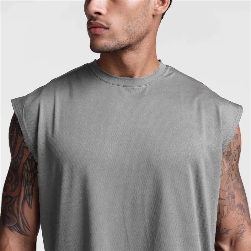 Summer mens mesh gym vest for quick drying loose fit fitness exercise wide shoulder sweatshirt sleeveless fitness vest 250225
