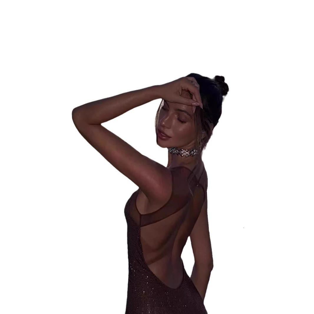 Super Flash New Hot Diamond Evening Dress With Low Collar Hip Wrapping Long Skirt Tight Strap Dress High Grade2