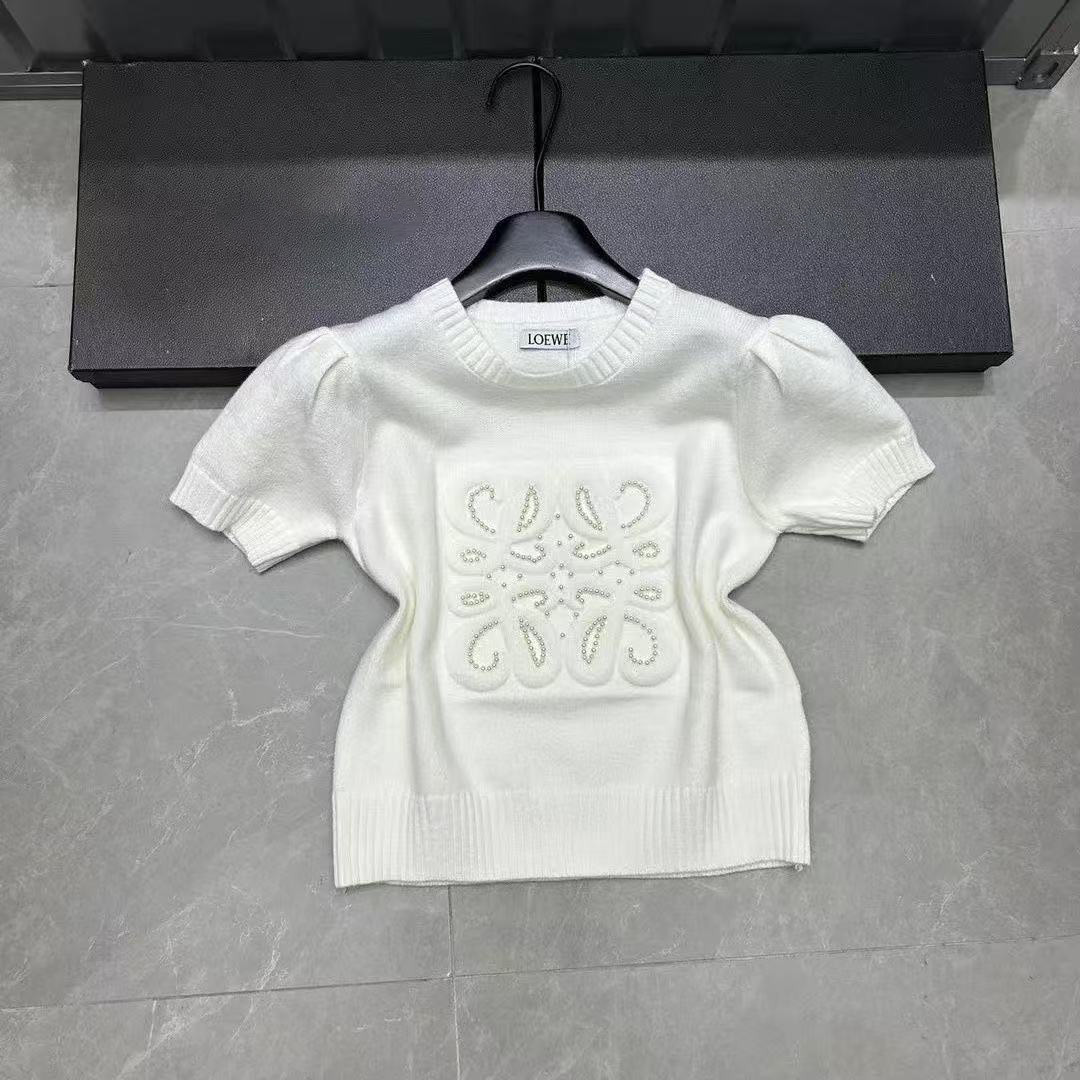 2025 Spring and Summer Women's Fashion Round Neck Black and White Embossed with Diamond Letters New Sweater Loose Slimming SIZE S-XL