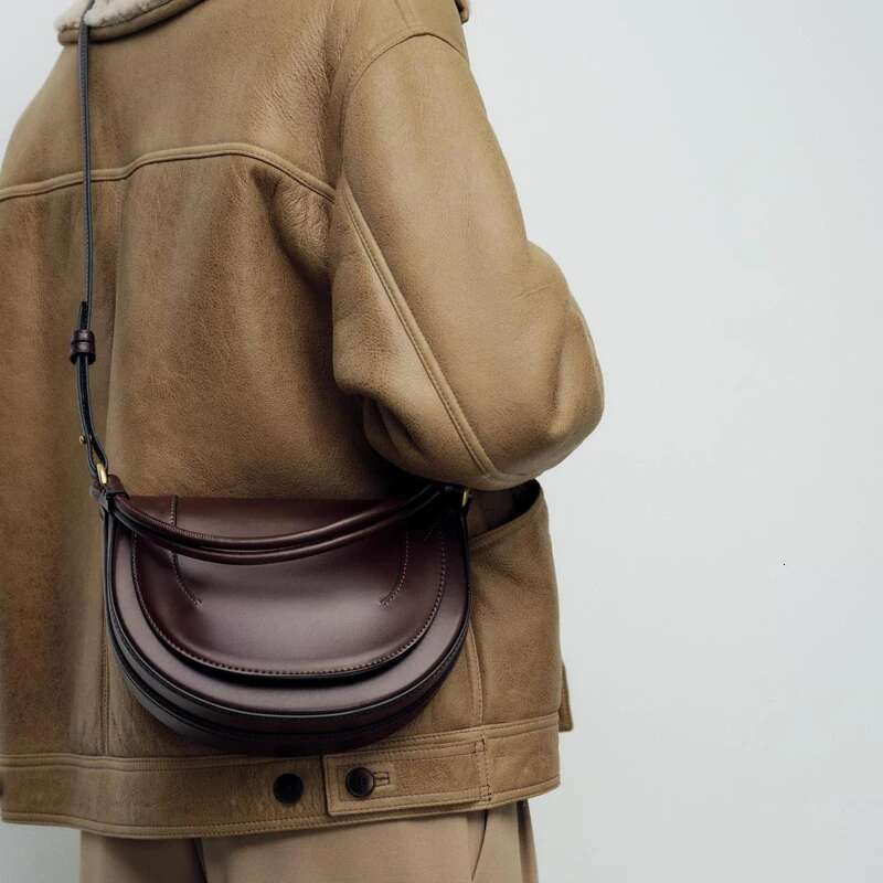 Fashion Saddle Women Handbags Designer Bury Flap Shoulder Pu Leather Crossbody Bag Small Female Purses 2025