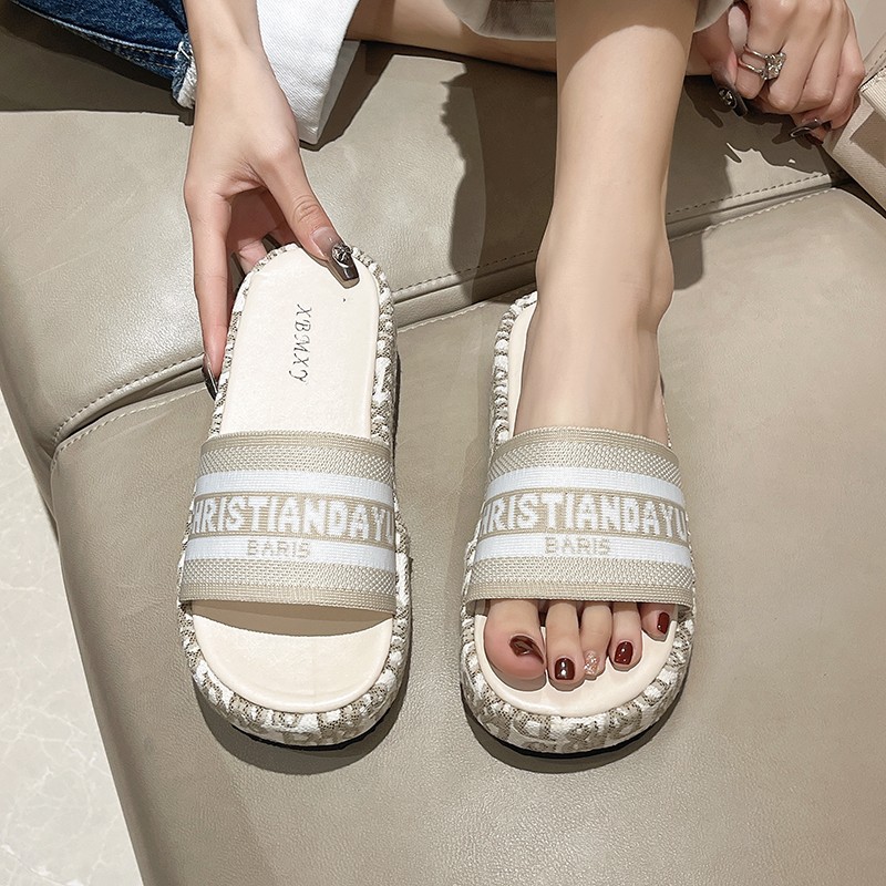 free shipping 2025 new Slippers designer sandals for womens Platform slipsole fashion ladies sliders shoes casual Flip-flop Slipper woman outdoor