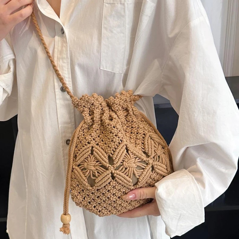Cute er Straw Woven Shoulder Crossbody Bucket Bag Fashion Casual Summer Travel Beach Women Trendy 250224