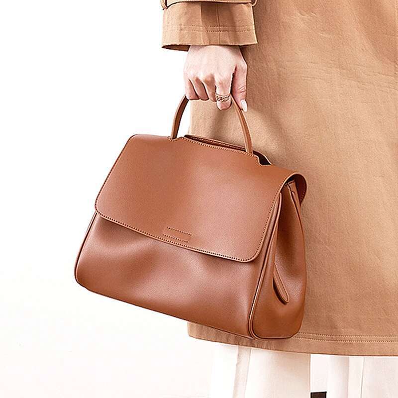 Toptrends Vintage Cow Genuine Leather Tote Shoulder Bags For Women 2025 Designer Messenger Satchel Office Ladies Handbags