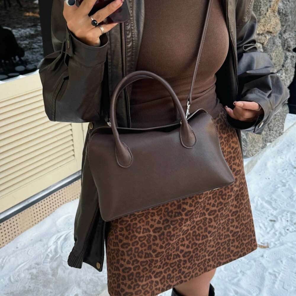 Motingsome Shoulder Crossbody For Women First Layer Cow Genuine Leather Handbag French Retro Daily Bag Satchel 2025