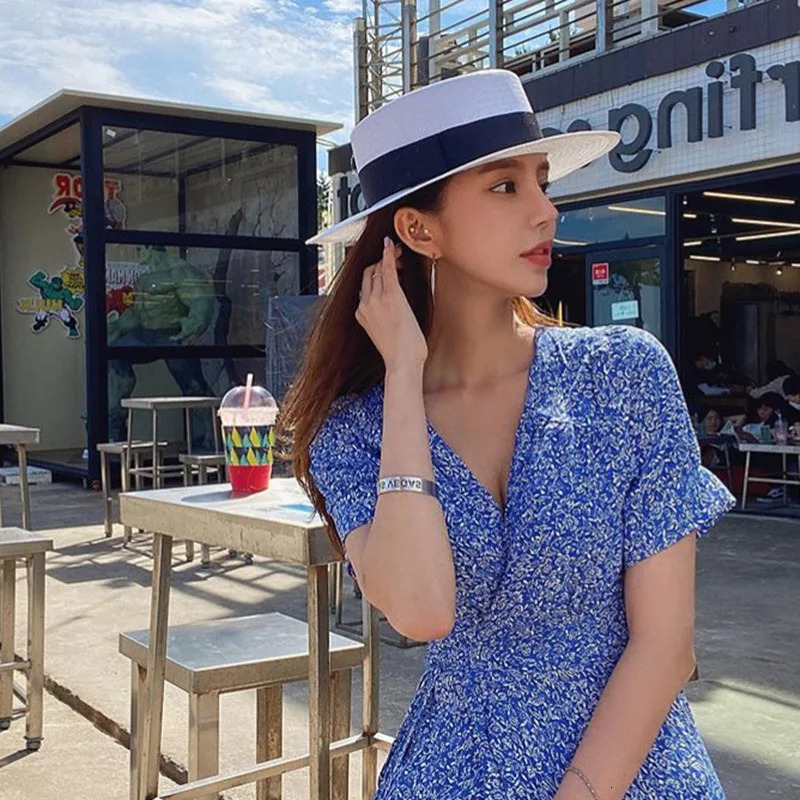 Summer Unisex Flat Top Sun Hats For Women And Men Solid Color Wide Brim Black Ribbon Beach Straw Hat Foldable Holiday Cool Caps 250218