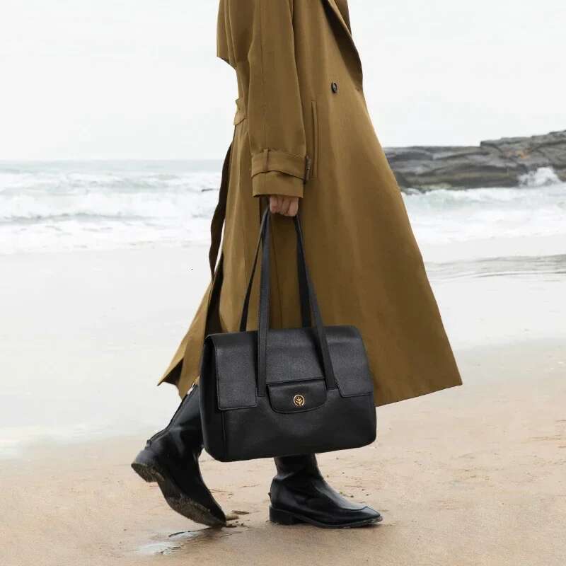 Genuine Leather Designer Tote New High Quality Cowhide Vintage Shoulder Bag Original Brands Large Capacity Briefcase