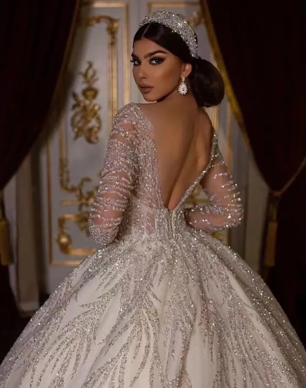 A-Line Wedding Dresses Stunning Princess ball Wedding For Women Long Sleeves Turkish Bridal Gowns Backless Sequin Vestido De Noiva crystals