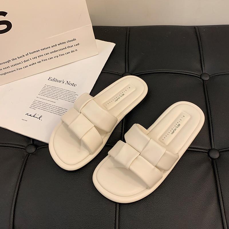 READY STOCK Meowme Flat Sandals Soft Bottom Beach Shoes Slippers for Women 477