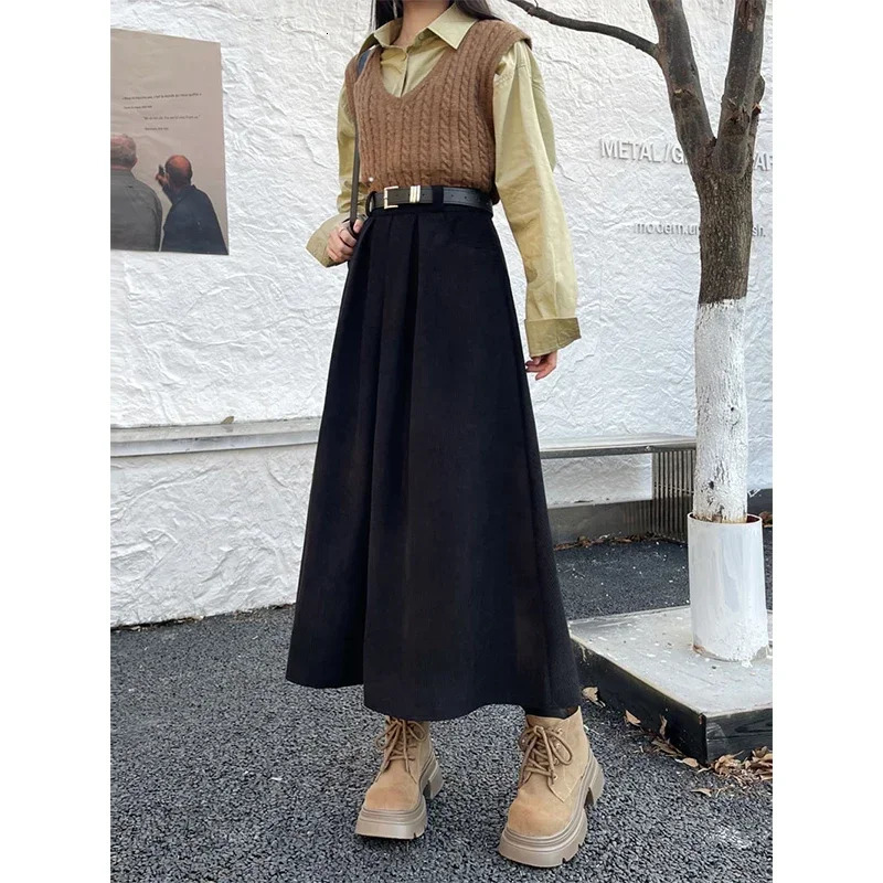 Vintage Belt Corduroy Midi Skirts Women Streetwear Black High Waist Pleated Skirt Fall Winter Chic All Match A Line Faldas 250225