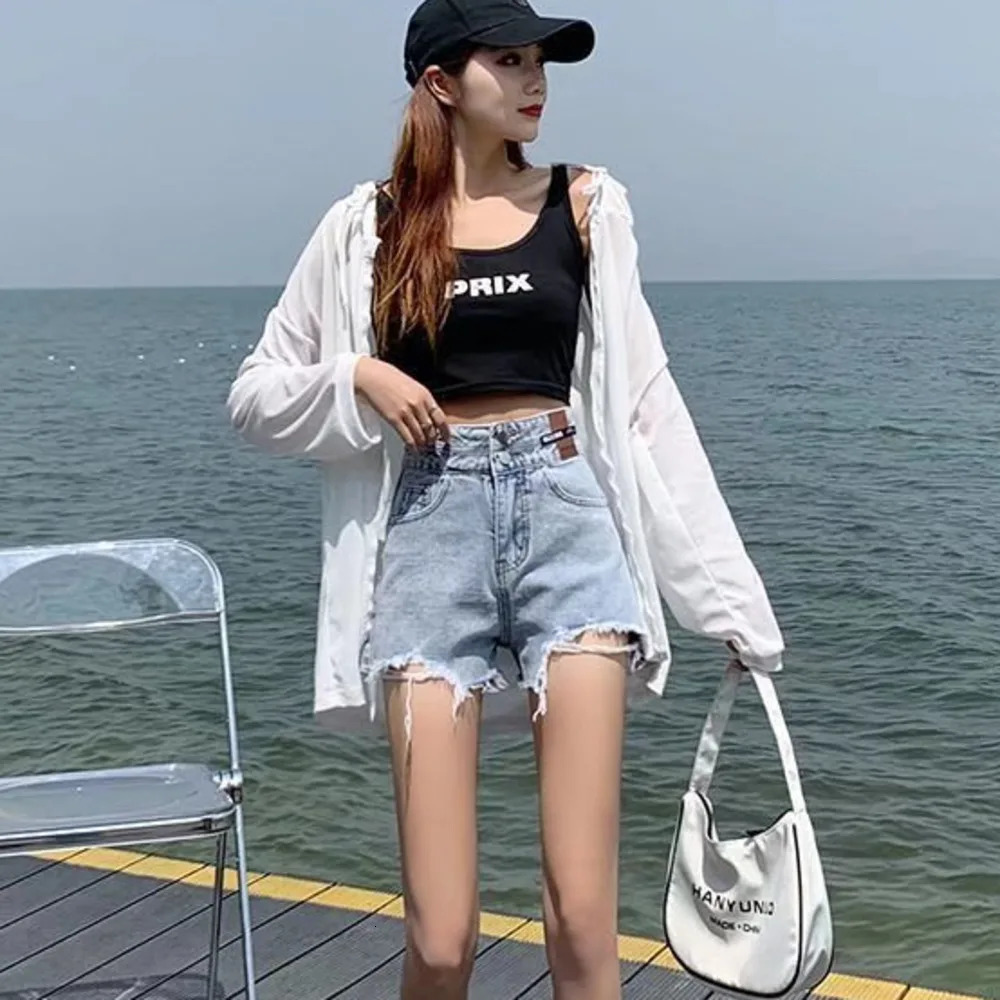 Feynzz Fashion Summer Women High Waist Button Wigh Leg Jeans Shorts Casual Female Loose Fit Blue Denim Shorts 250226