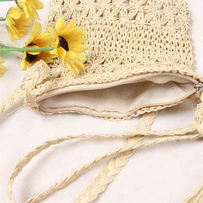 Hollow Women Messenger Bags Tassel Woven Shoulder Crossbody Bag Casual Beach Straw Bag For Women Bolsa Feminina 250224