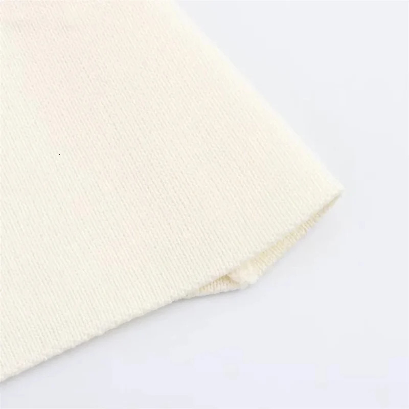 TRAF Womens Knitted Vest Button Sleeveless Summer Customized Elegant Coat 250226