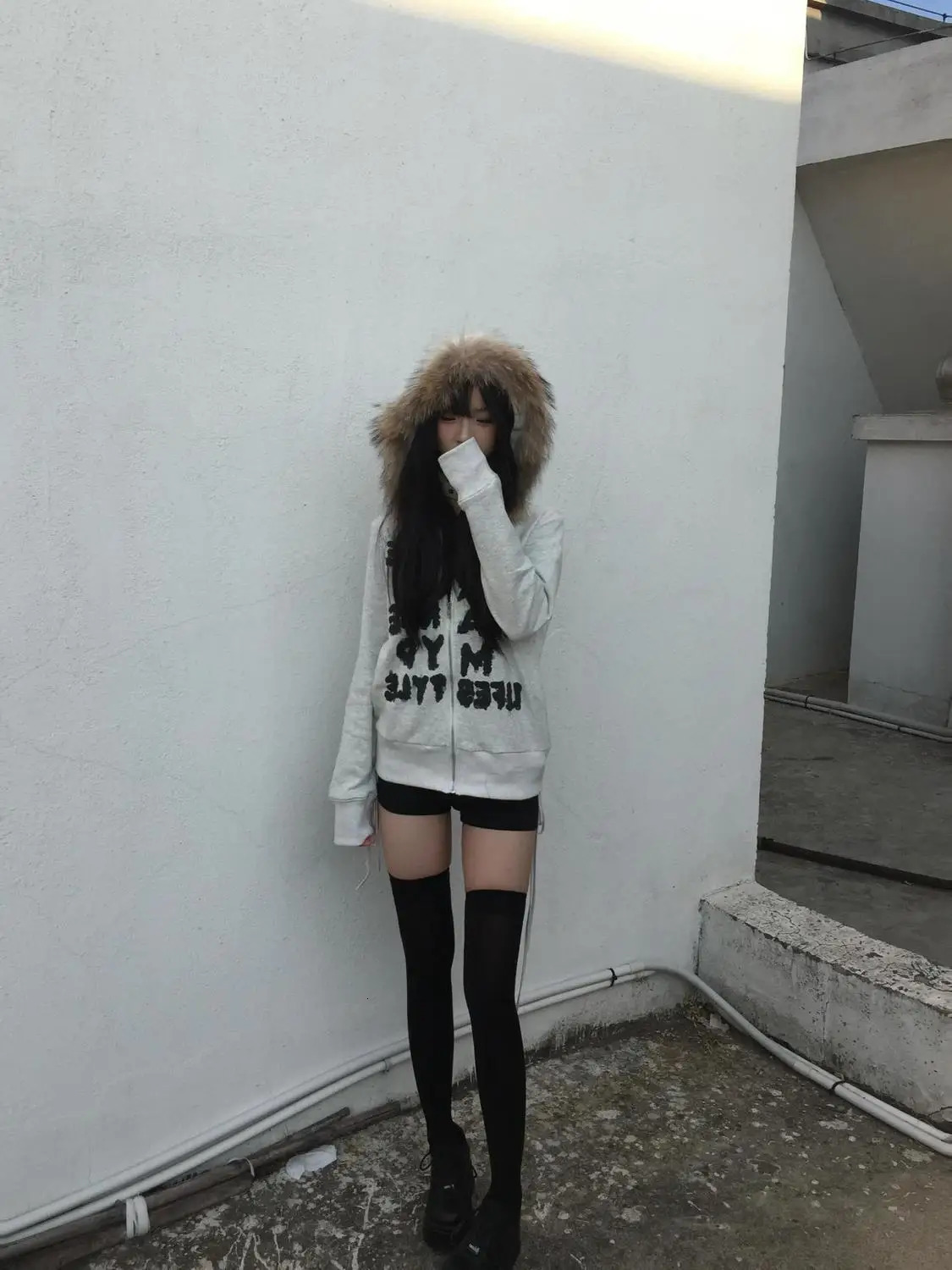 Y2k INS Retro Fur Collar American Zipper Hooded Sweater Women Autumn and Winter Korean Version Of Thick Silver Fox Velvet Coat 250226