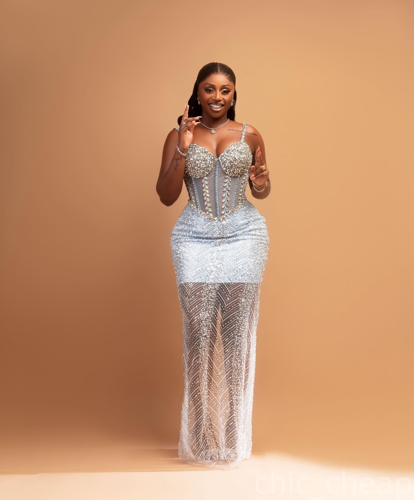Light Sky Blue Sheath Prom Dresses 2025 Crystals Beaded Sequined Evening Formal Party Second Birthday Engagement Gowns Plus Size Dress For Special Occ