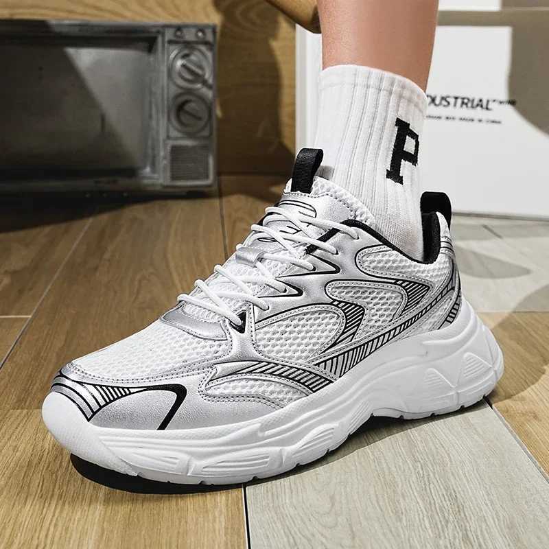Running Shoes For Men Womens Chunky White Luxary Sneakers Ladies Casual Shoes Fashion Light Male Tennis Sports Fitness Footwear Z250227