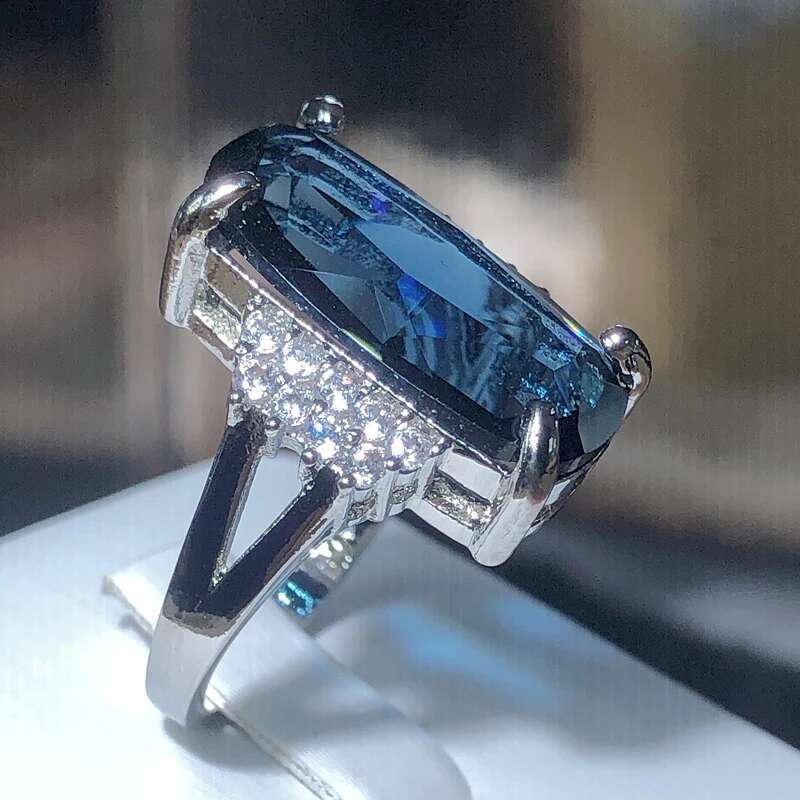 Stamp Exaggerated Atmosphere Dark Blue Zirconia Ring Female New Party Birthday Jewelry Gift Wholesale