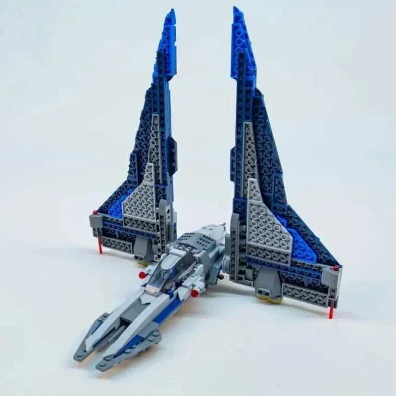 75316 Cpatible Mandrian Starfighter 544PCS with 3 Dolls Space Fighter Spaceship Model Adte Sets Building B Toy Gifts Y250227