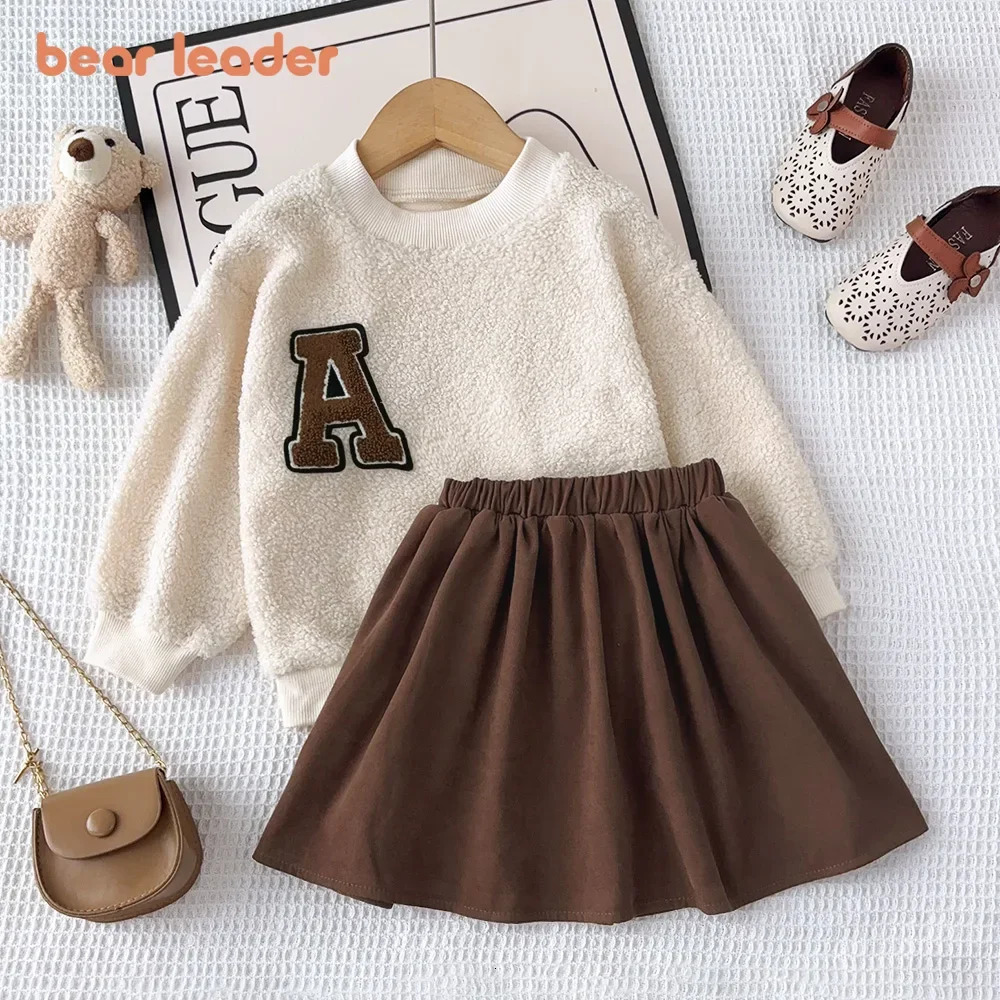 Bear Leader 3-7 Year Old Autumn and Winter Plain Kids Clothes Girls Long Sleeved Plush A-line TopShort Skirt Two-piece Set 250227