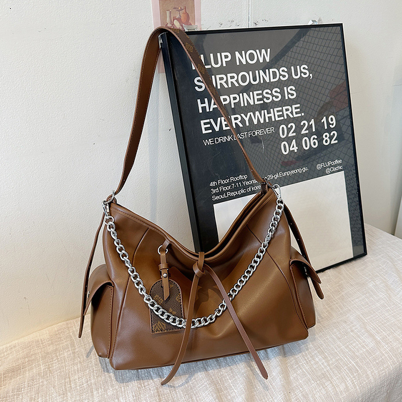 toteBag Shoulder bag ROSE NOIRE Wind Large Capacity Women's Shoulder New Tote Simple Chain Armpit Bag