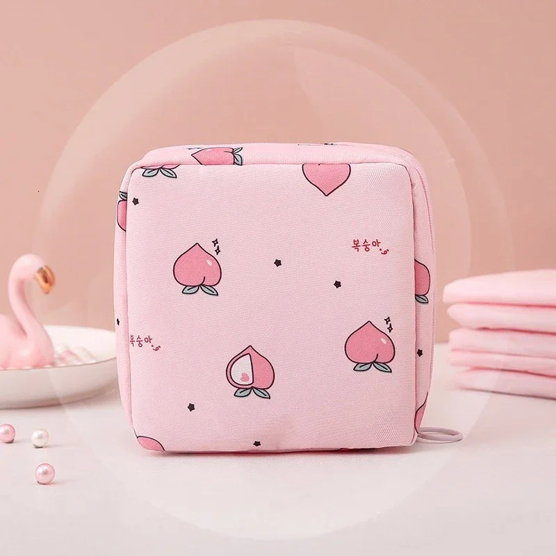 Ship from US 1PC Sanitary Napkin Storage Bag Makeup Organizers Portable Cosmetics Data Cables Lipstick Earphone Organization 250227FBB