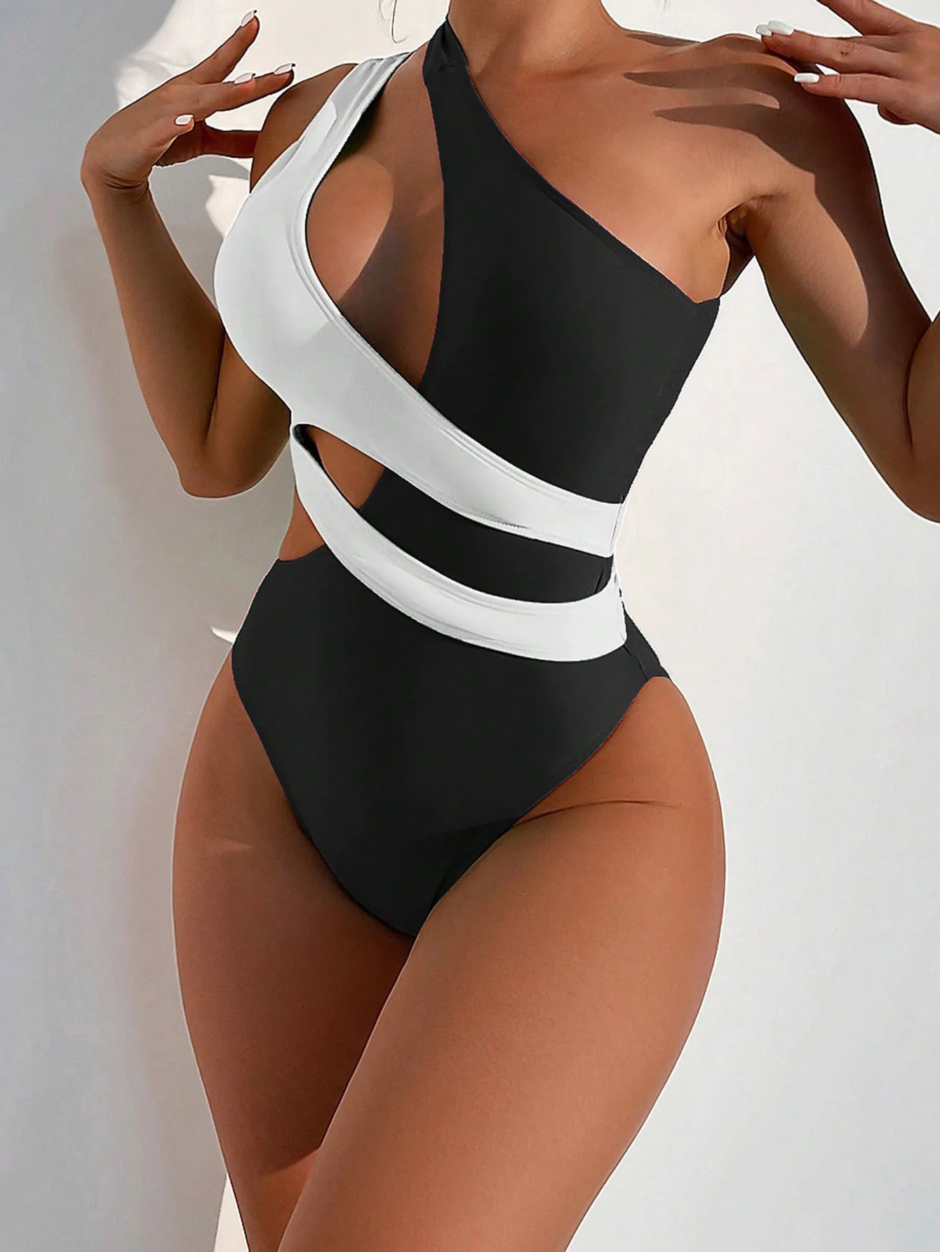 Sexy Green Patchwork One Piece Swimsuit Women One Shoulder Hollow Out Tummy Control Swimwear Summer Bathing Suit Trikini 250227