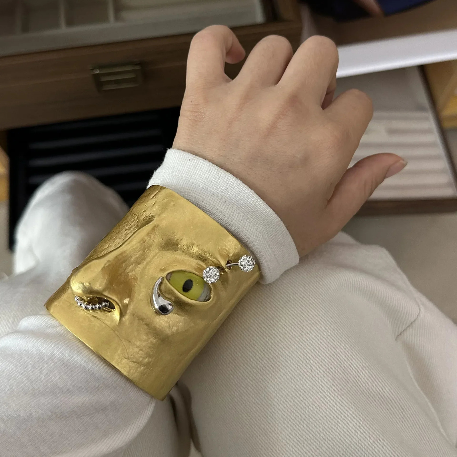 Trendy Crystal Tear Eye Wide Cuff 250221