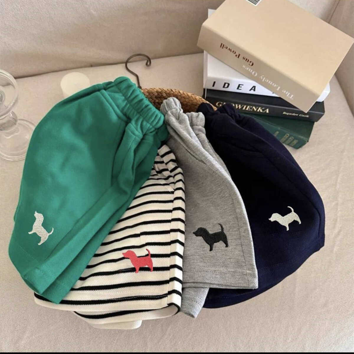 Jeans Summer childrens striped shorts 2025 mens and womens thin mid length shorts boys loose five quarter pants embroidered casual shortsY2502270SQT