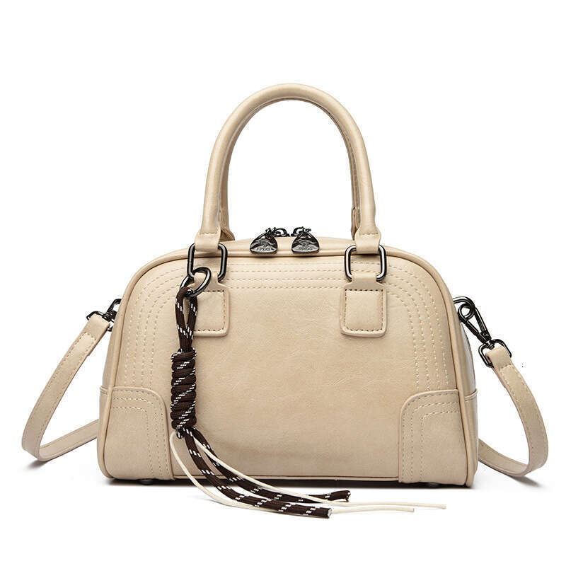 2025 new soft leather for women, fashionable and simple hand-held mother bag, large capacity single shoulder crossbody bag