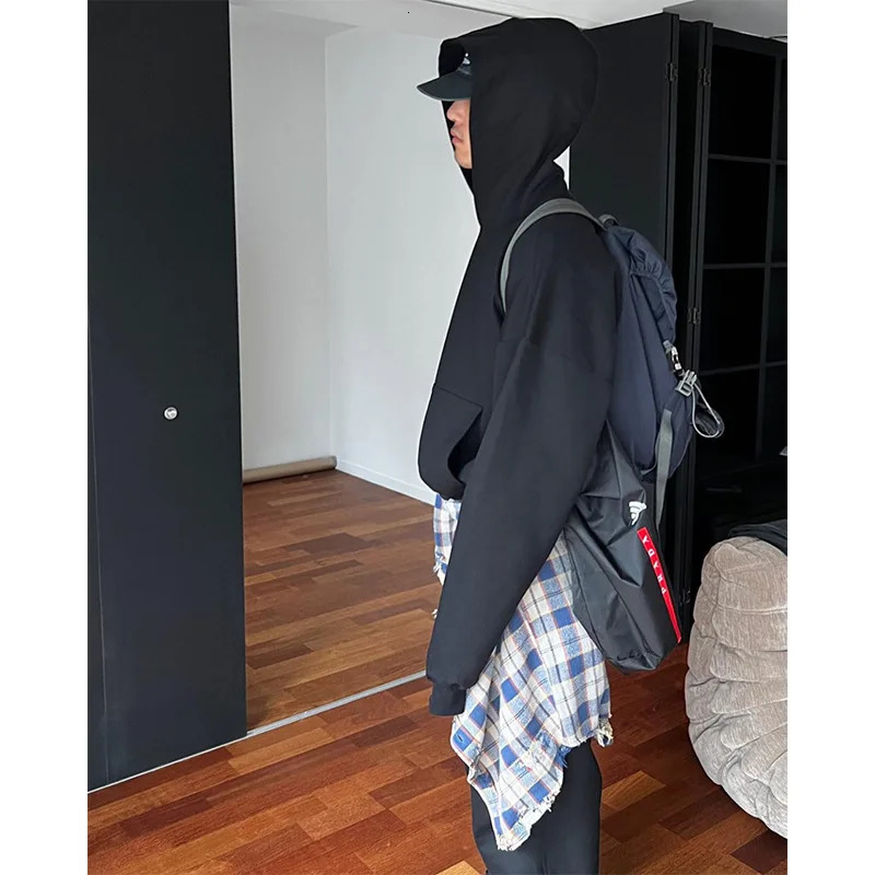 BOMP Autumn Men Lightweight And Friendly Technology Material Hooded Cardigan Sweatshirt Mens Trendy Fashion 250226