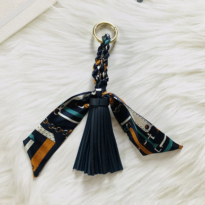 Tassel Bag Pendant Fashion Tassels Keychains for Women Cute Colorful Silk Scarf Car Keychain Accessories 250227