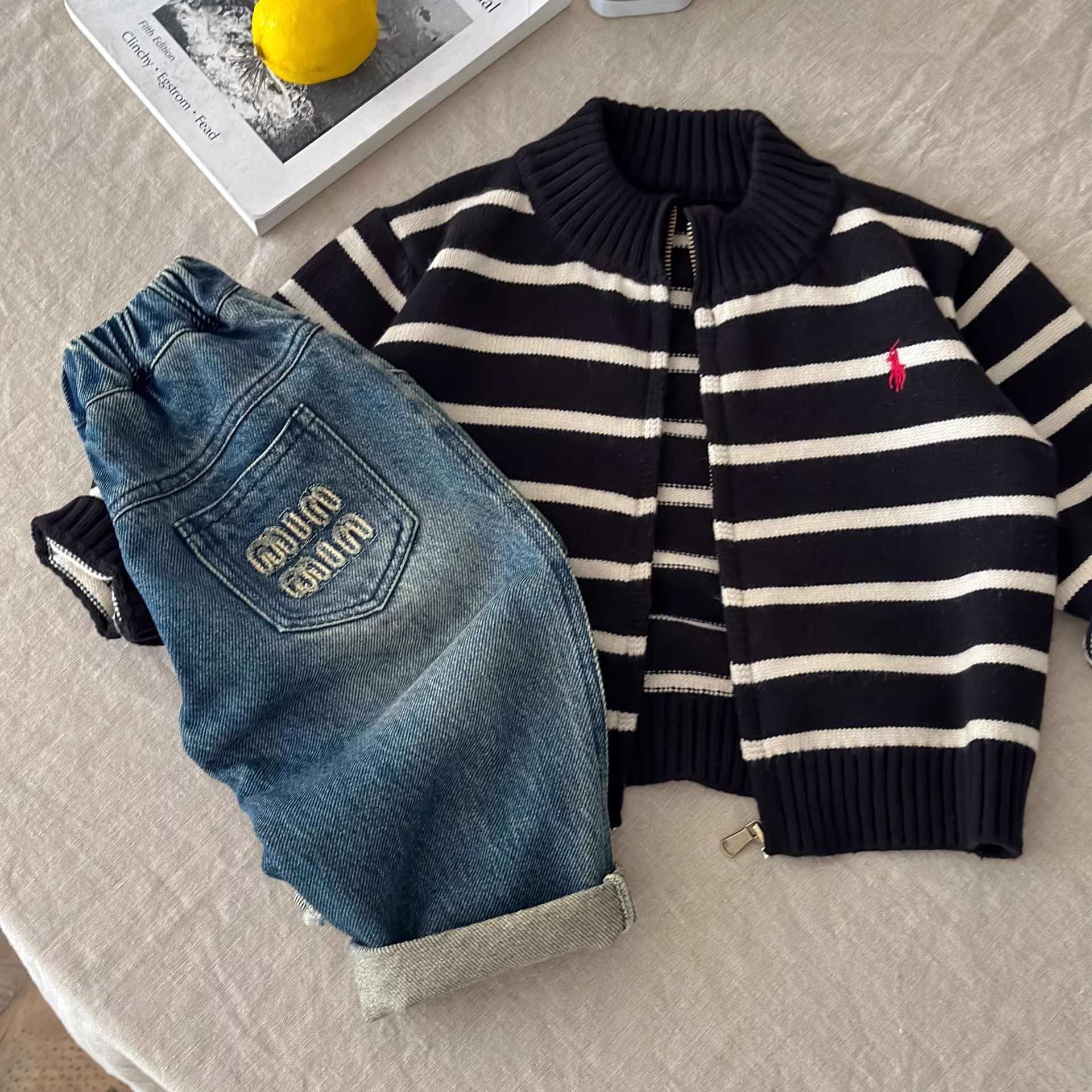 Pullover 2025 Childrens Spring and Autumn New Top Fashionable Boys Western Style Coat Spring and Autumn Trendy Boys Baby Knitted ClothesY250227P1N0