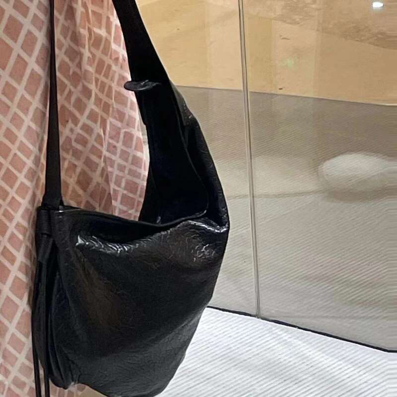 Irregular Hobos Bags For Women Designer Handbags And Purses 2024 New In Casual Large Capacity Commuting Ladies Shoulder