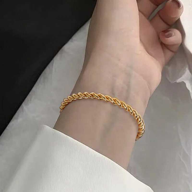 Twisted Bangle Open Cuff Bracelet% Stainless Steel Rope Twisted Bracelet Womens Jewelry Minimum Style W250227
