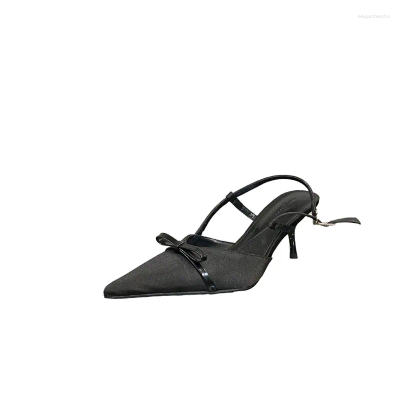 2025 S Fashion Designer Sandals Beige Heeled Shoes Closed Toe Women S Black Pointed Stiletto Girls Low High Comfort Spring Rubber Rome