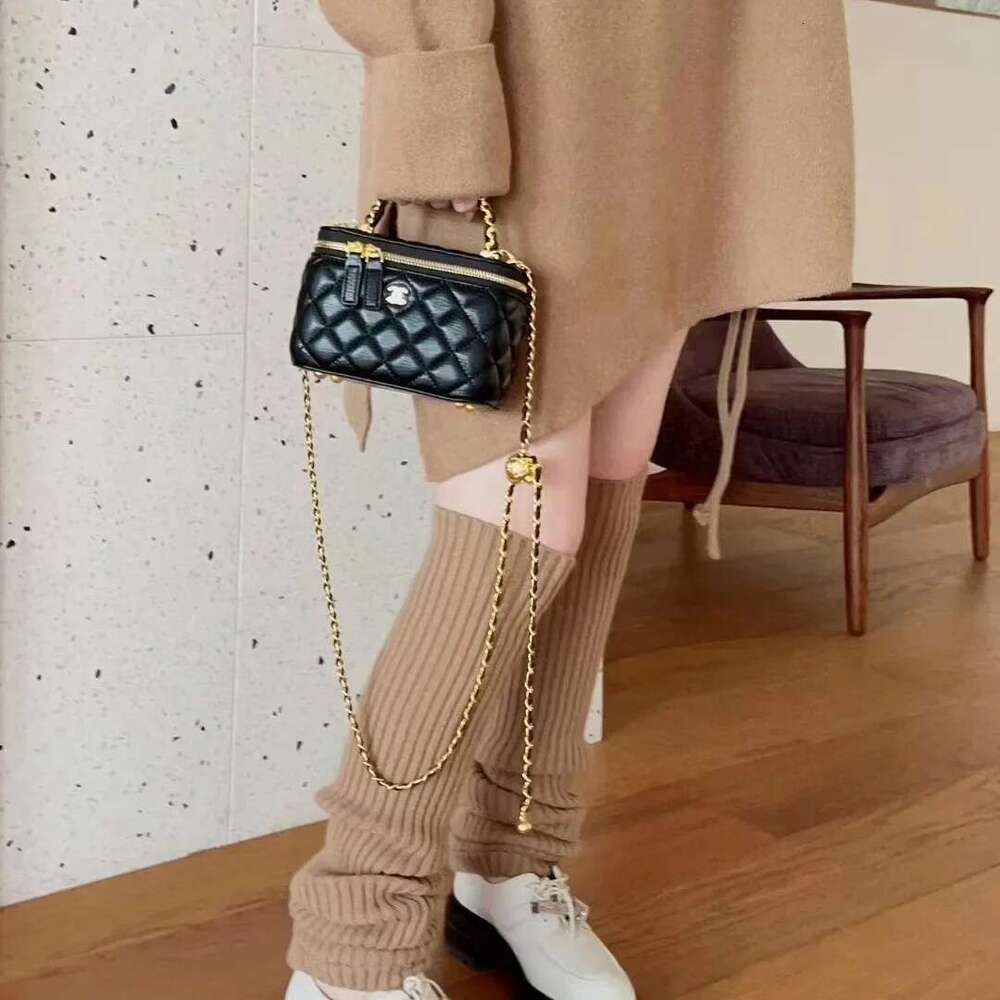 New Women's Tweed Style Handbag Crossbody Chain Small Size Box Bag Motorcycle Equipment Accessories From China
