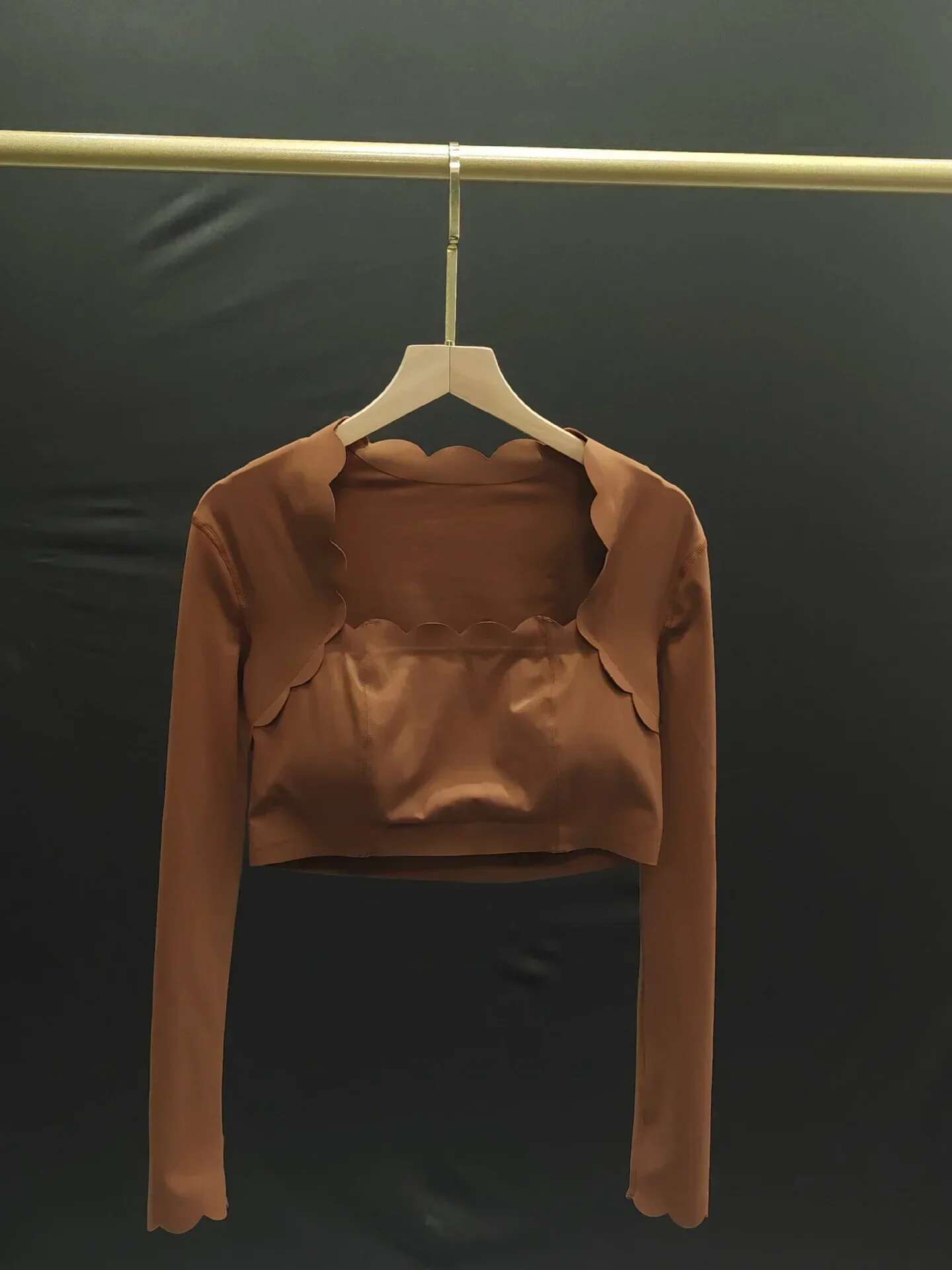 Yoga Sports Long Sleeve Lace Square Collar Elastic Tight Fast Drying Fiess Training Top Pant Sets Women's Tracksuit