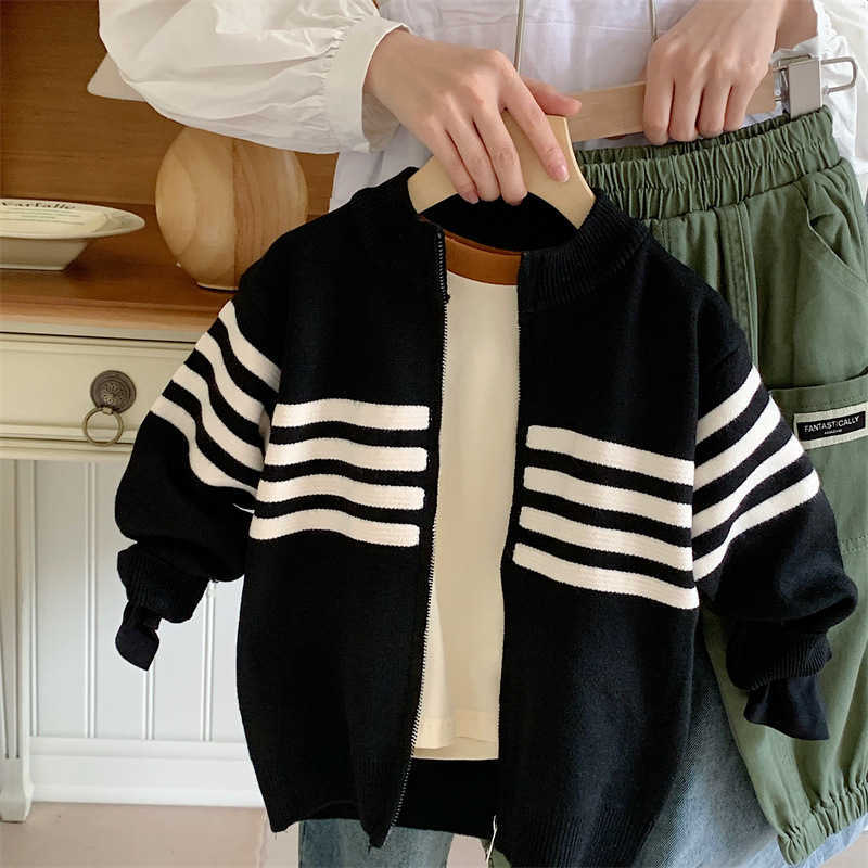 Pullover Linlin Mommy 2025 Spring and Autumn collection boys fashion boys baby handsome contrasting color striped knitted cardigan autumn and winterY2