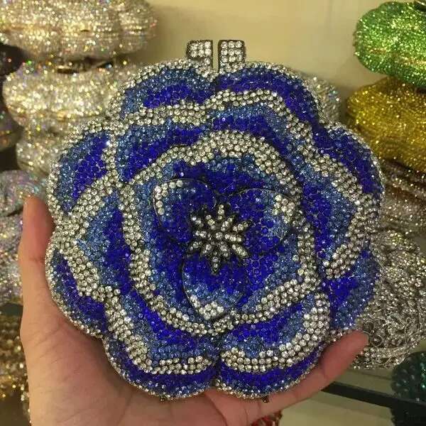 Rose wer Crystal Evening for Women Rhie Clutches Elegant Handbags Wedding Bride Gift Bags Banquet Shiny Bag