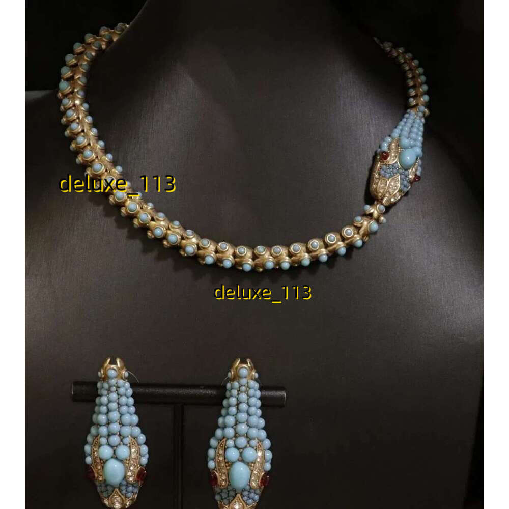 Animal shape full diamond unisex gold serpentine turquoise set necklace earrings jewelry