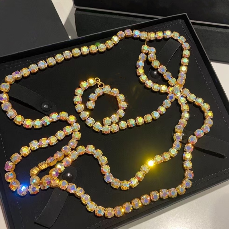 Designer Fashion Women Charm Beltchain Necklace Yellow Gold Plated Bling Colorful Shiny CZ Crystal Letter Chain Necklace for Girls Women Hot Gift